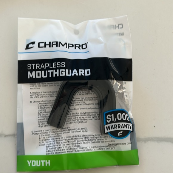 NWT Youth mouth guard lot - Picture 2 of 4